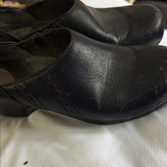 Dansko Black Leather Mules - Picture 1 of 14